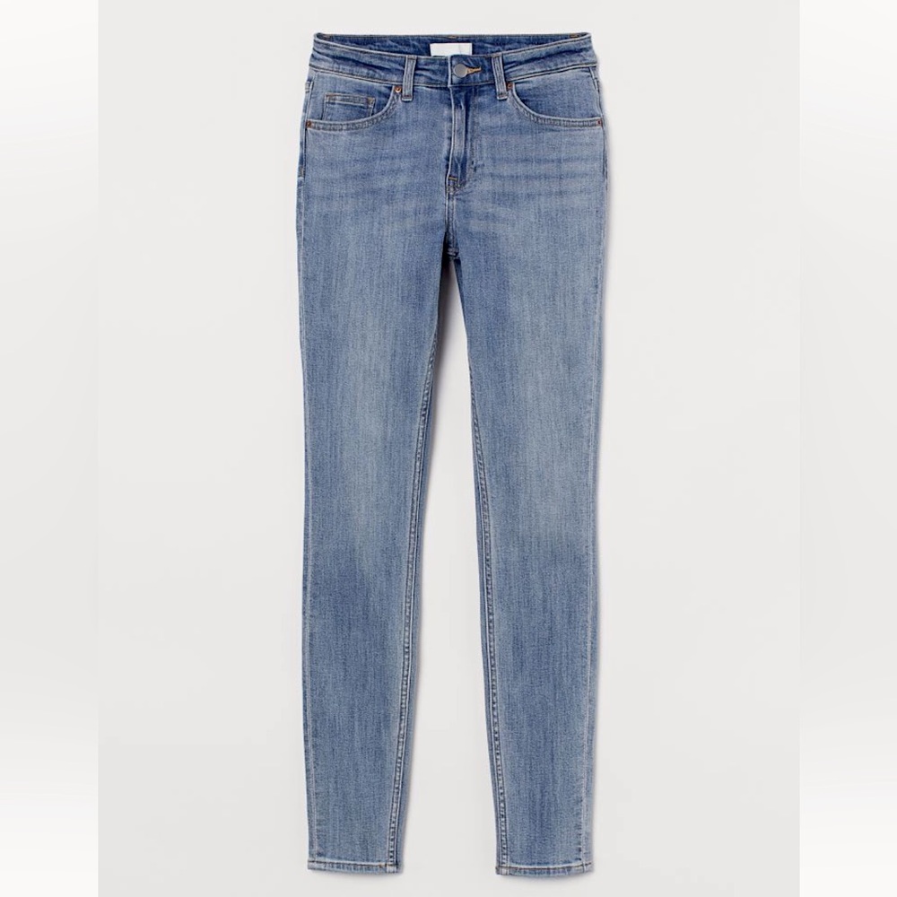 NWOT H&M Regular Skinny Jeans